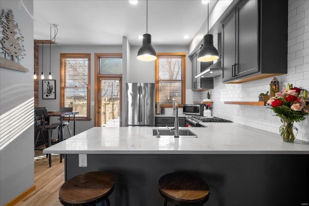 2324 Hickory Street