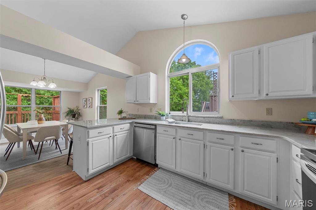 19 Big Bend Station Court