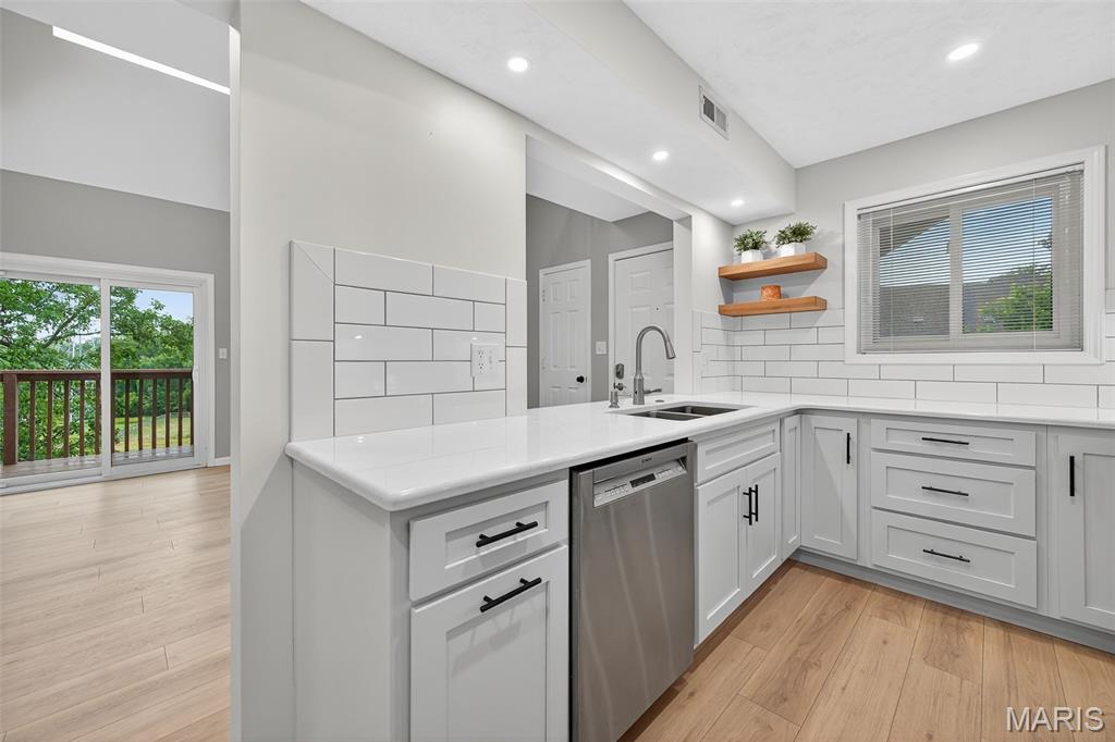 5106 Hollow Wood Court Unit: C