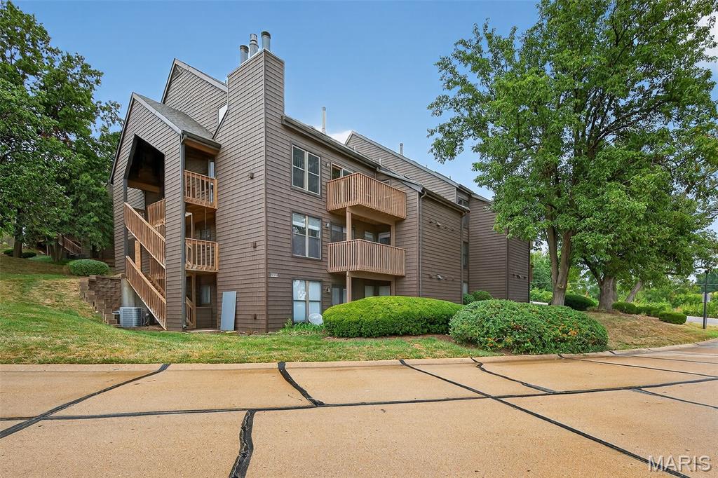 5106 Hollow Wood Court Unit: C