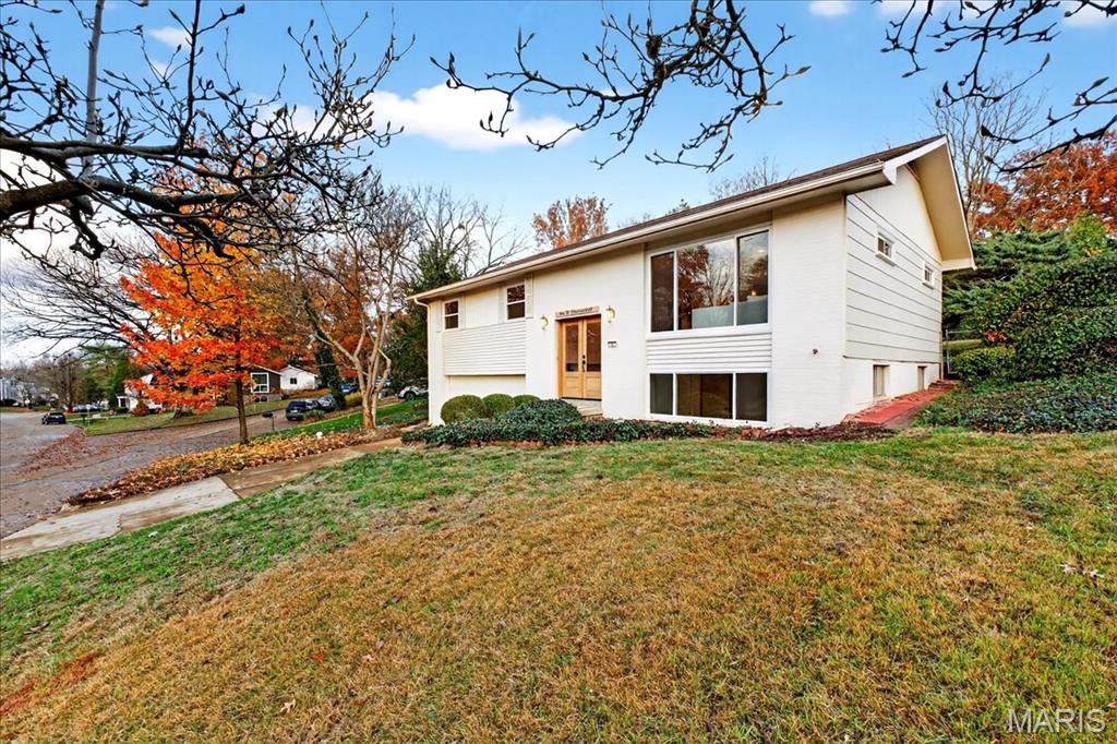 2 Thorncliff