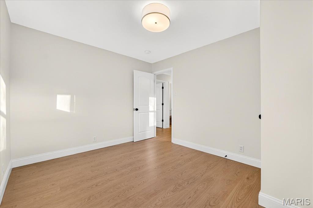 2 Thorncliff