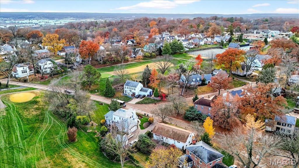 2 Thorncliff