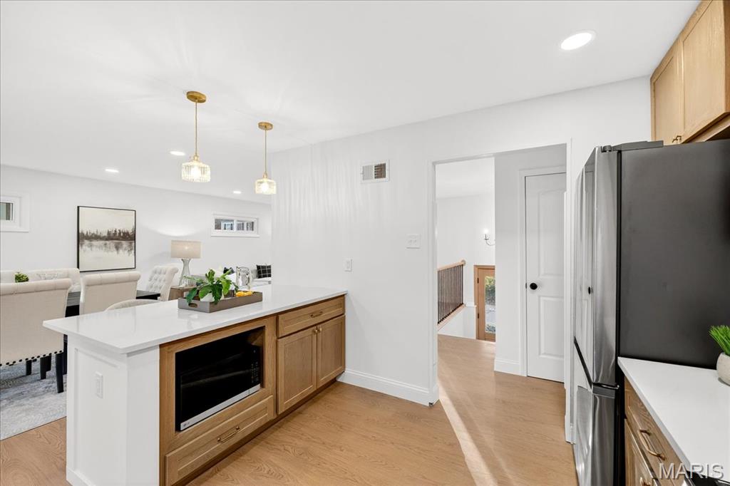 2 Thorncliff