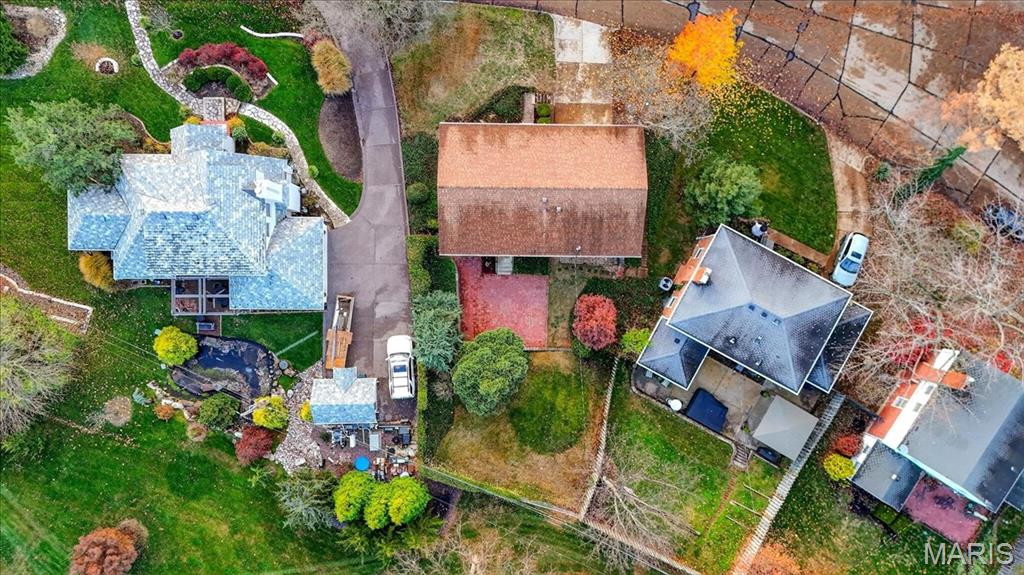 2 Thorncliff