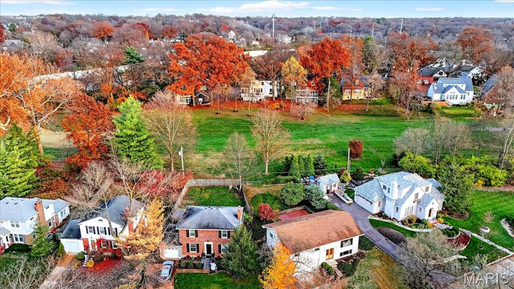 2 Thorncliff