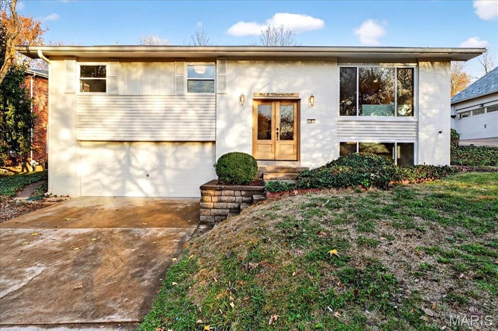 2 Thorncliff