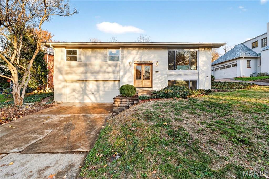 2 Thorncliff