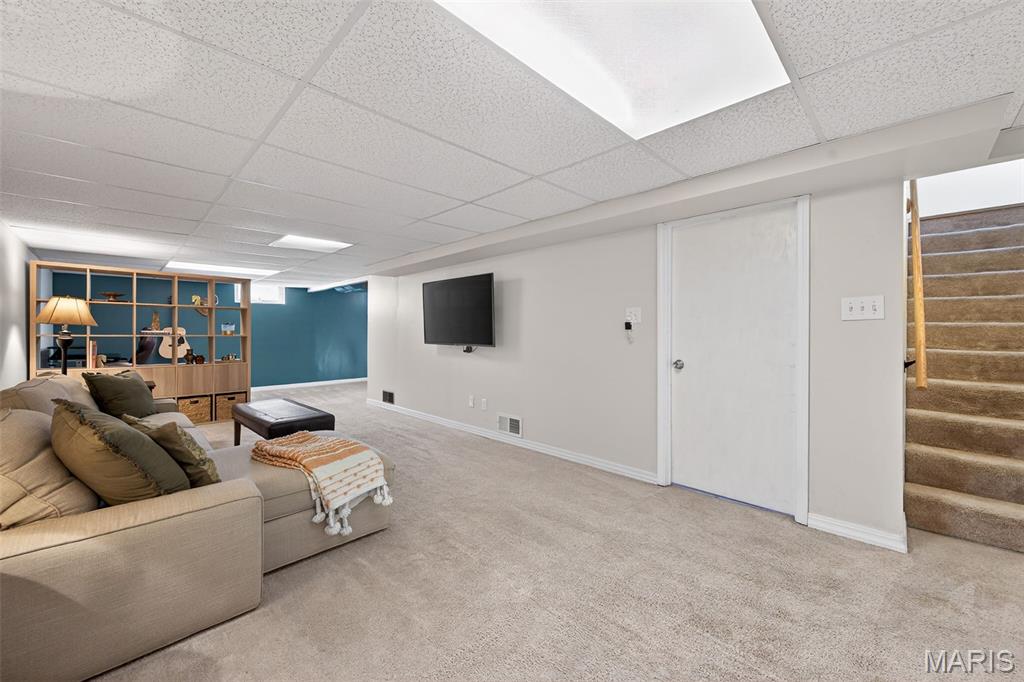 1335 Pinetree Lane