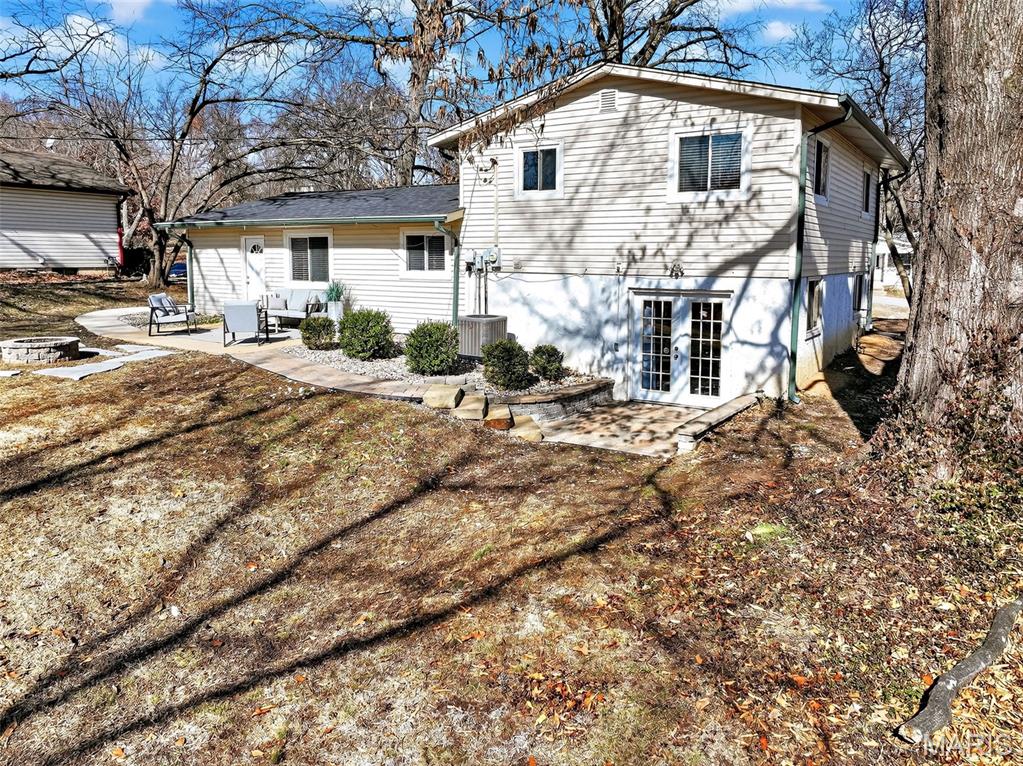10 Barbre Court