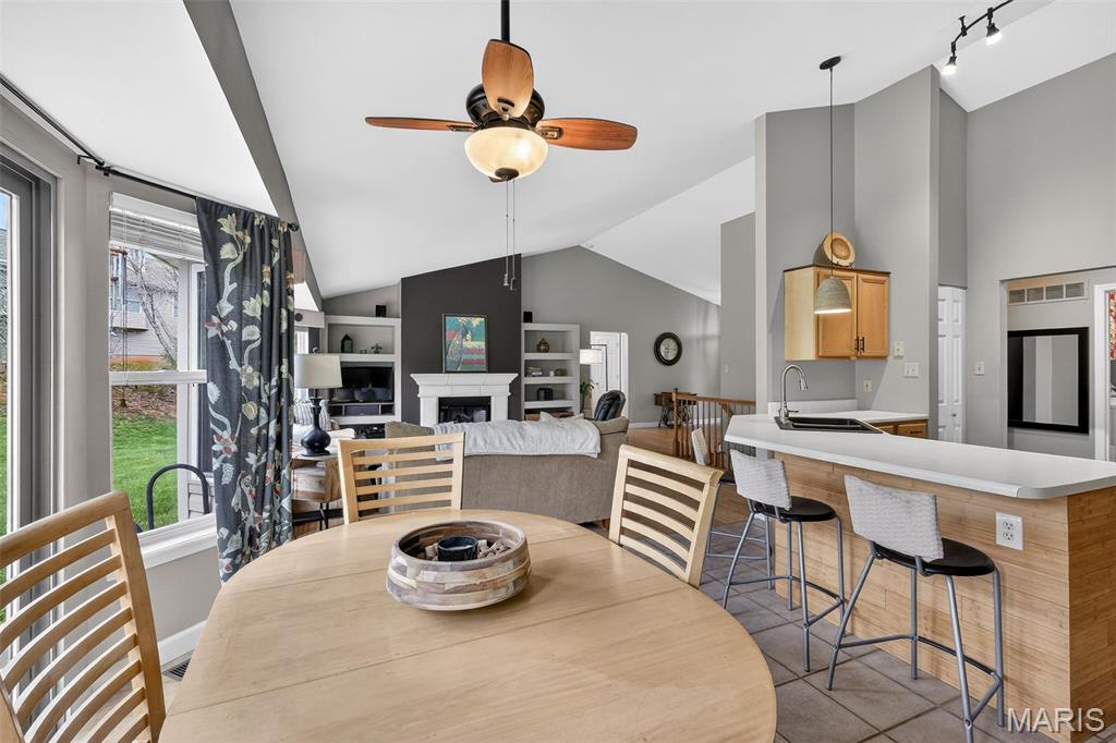 7 Autumn Valley Court