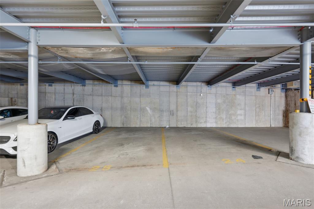 1627 Locust Street Unit: 305
