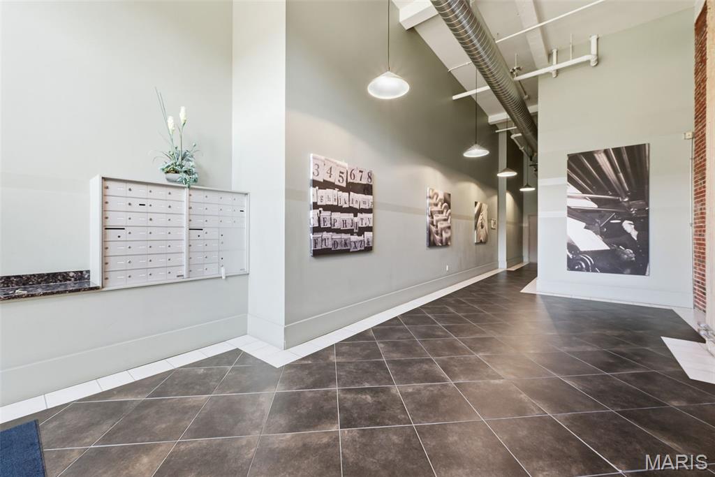 1627 Locust Street Unit: 305