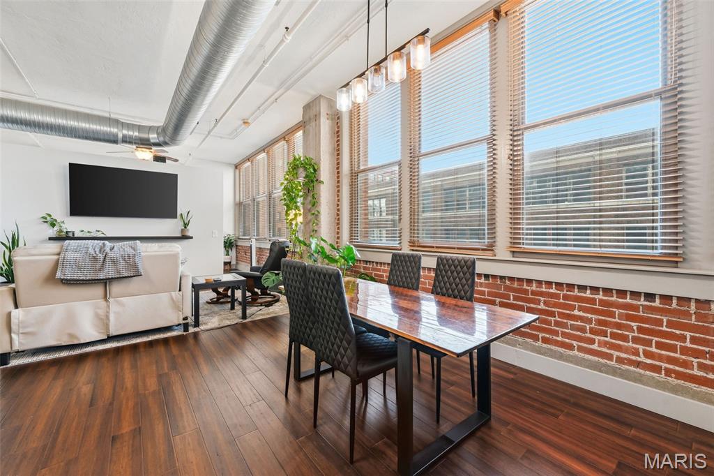 1627 Locust Street Unit: 305