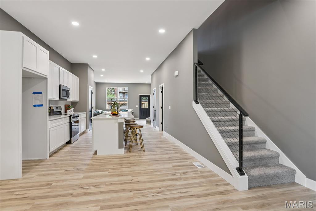 2258 S Jefferson Avenue