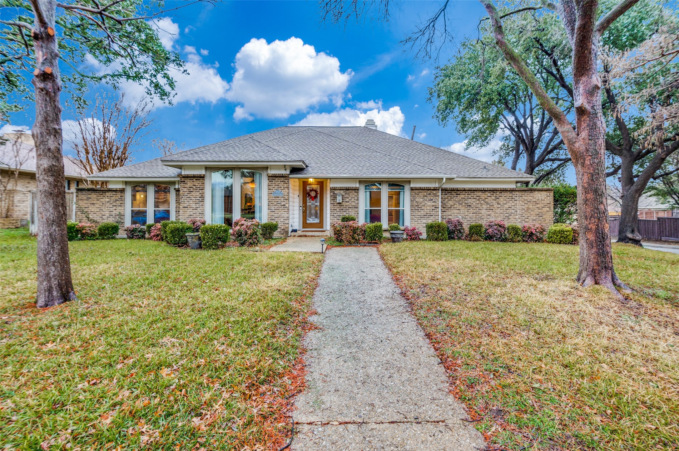 2737 Timberleaf Drive
