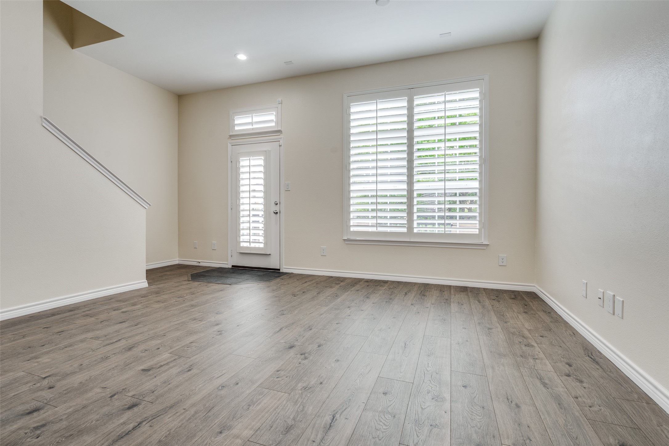 15791 Spectrum Drive 171