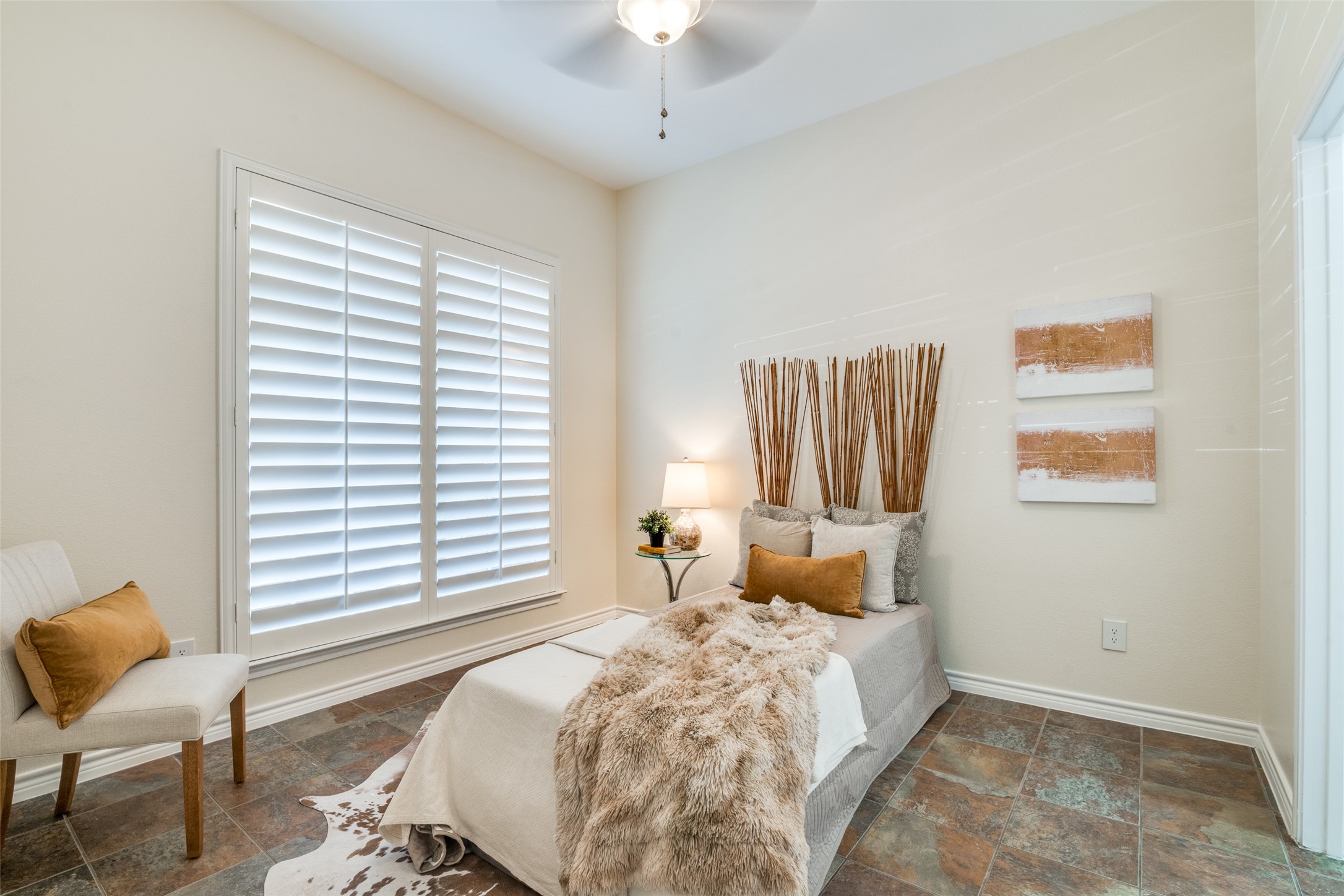 15791 Spectrum Drive 171