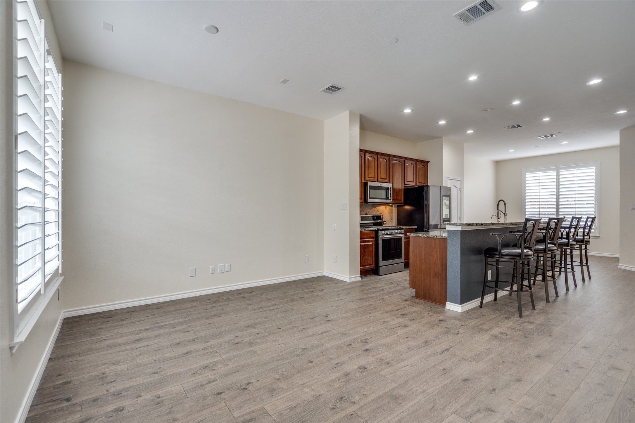 15791 Spectrum Drive 171