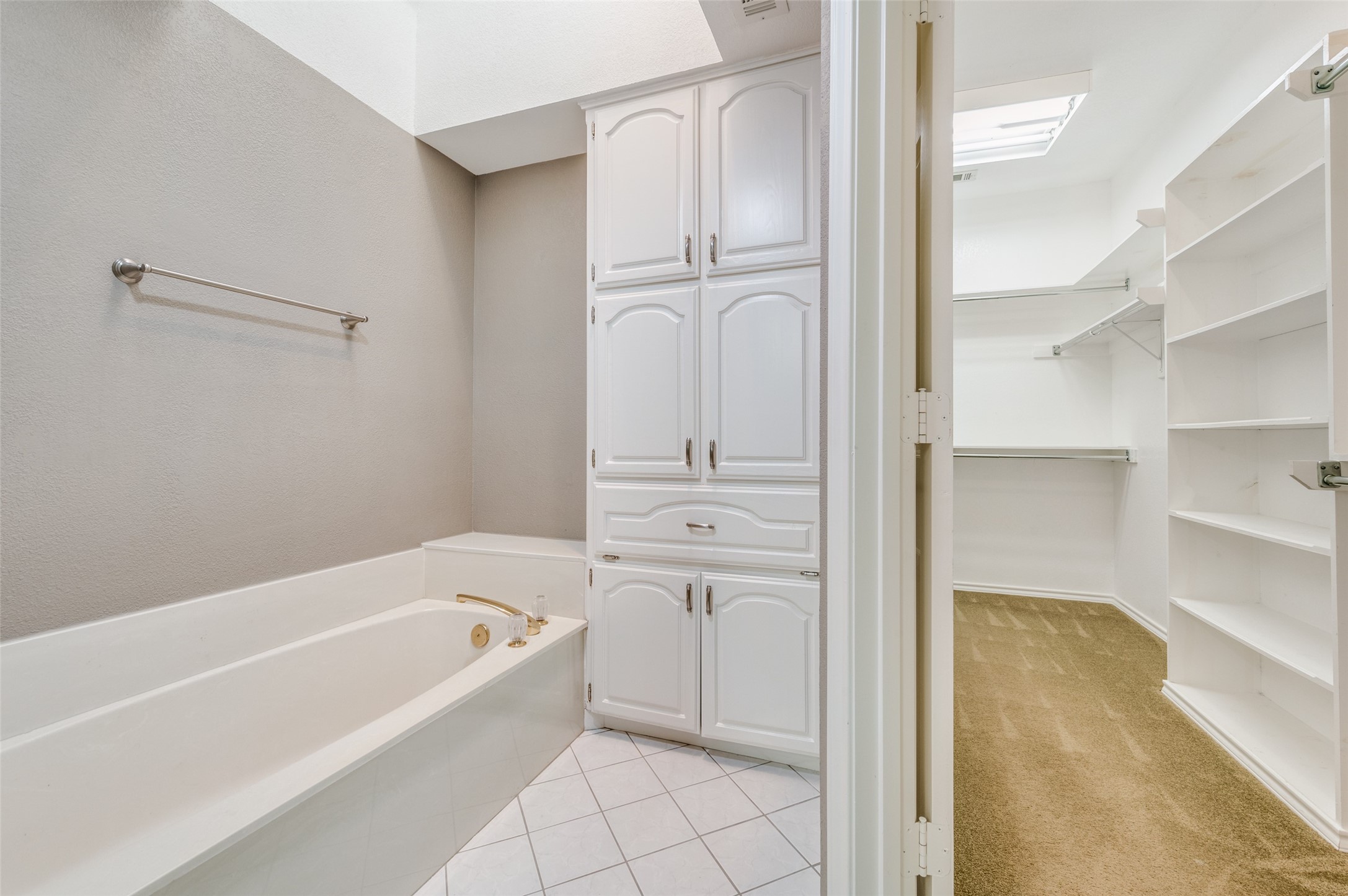 1106 Olde Towne Drive