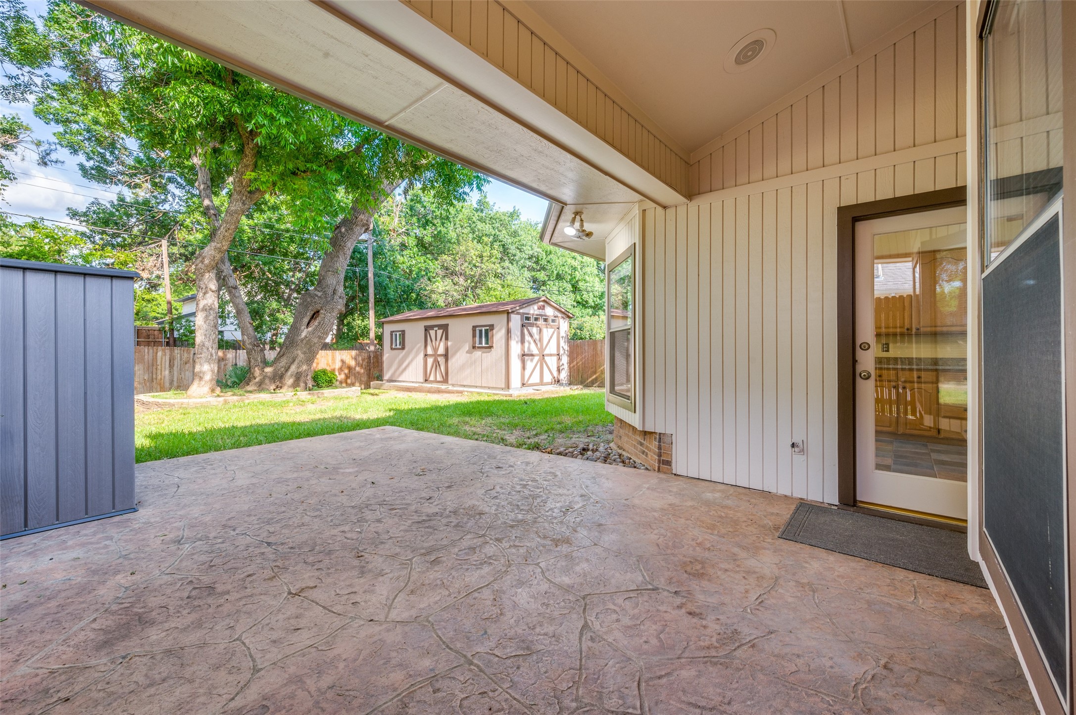 1106 Olde Towne Drive