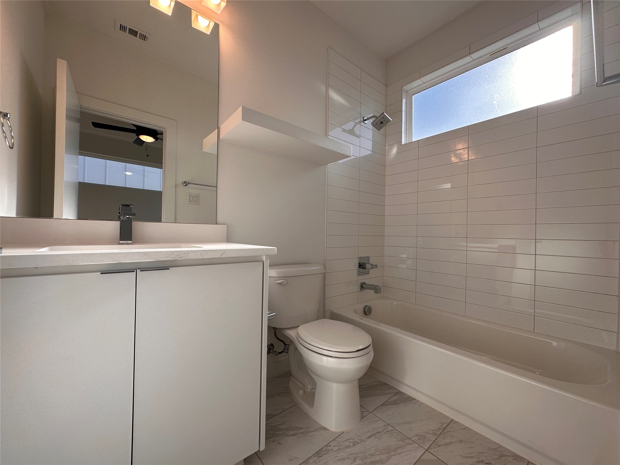 1510 N Washington 701