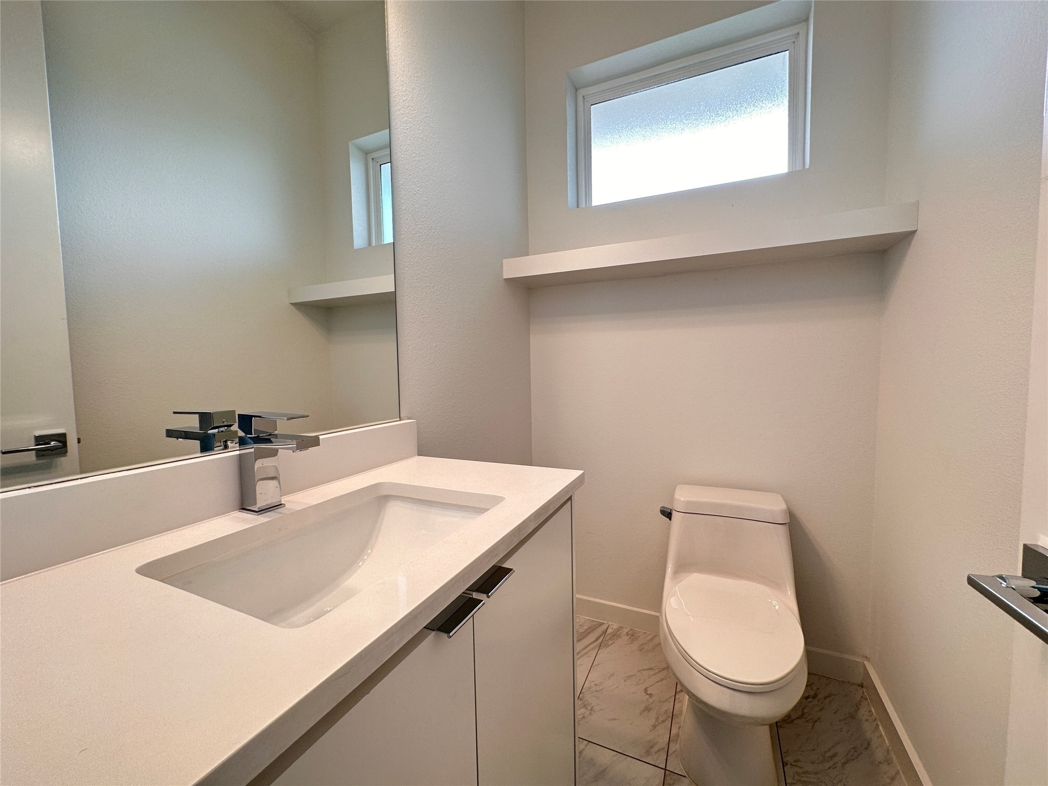 1510 N Washington 701
