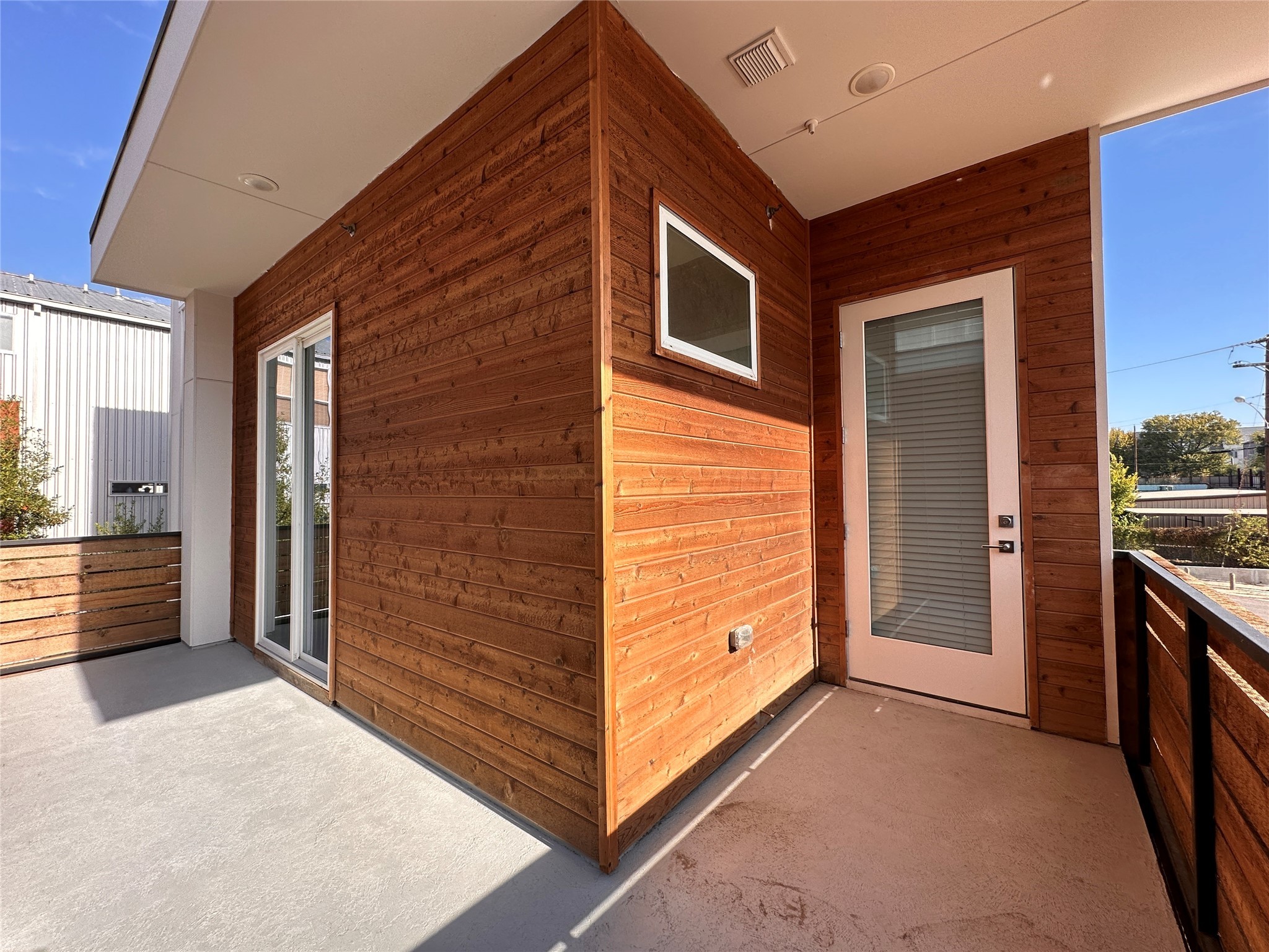 1510 N Washington 701
