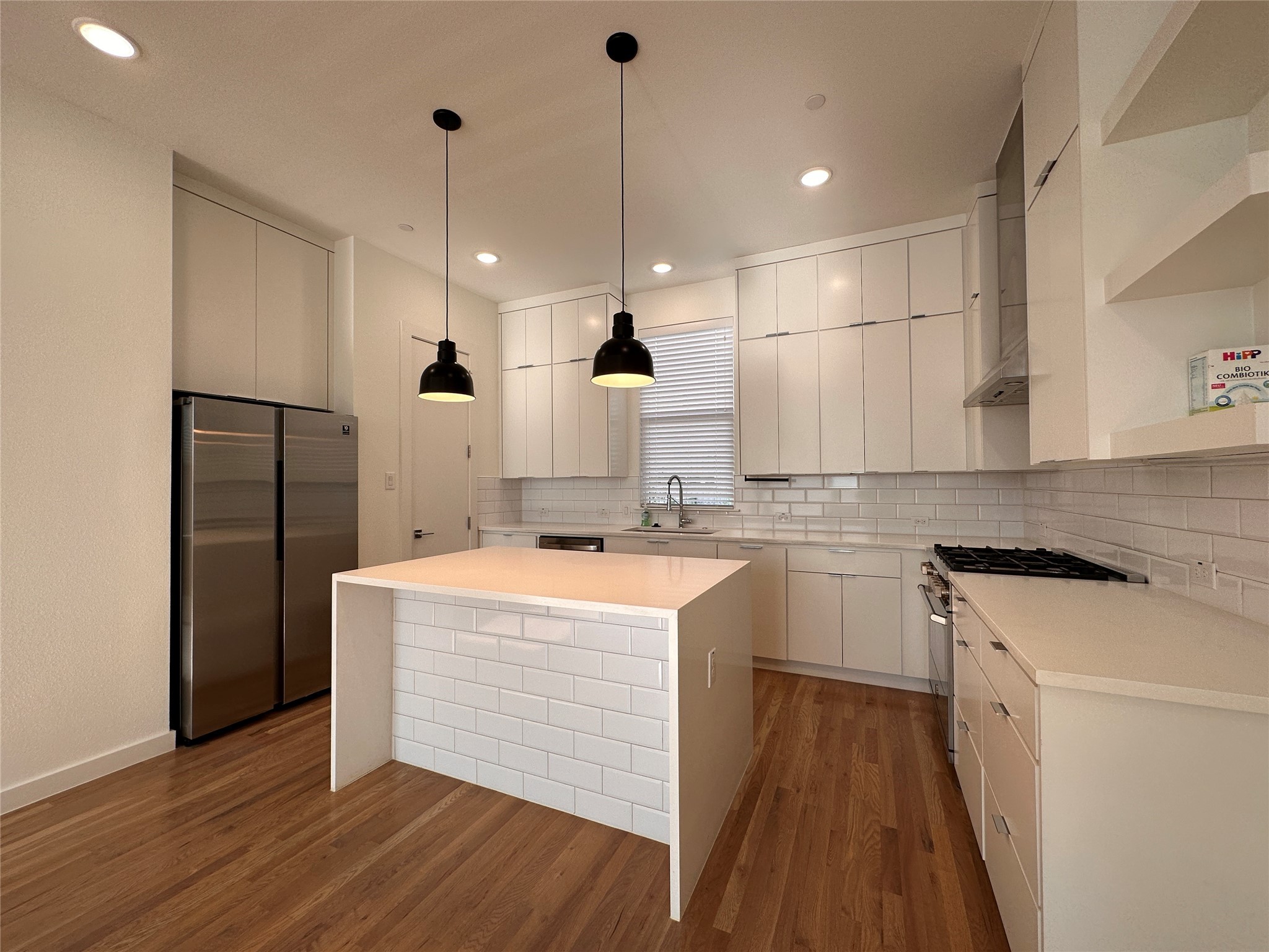 1510 N Washington 701