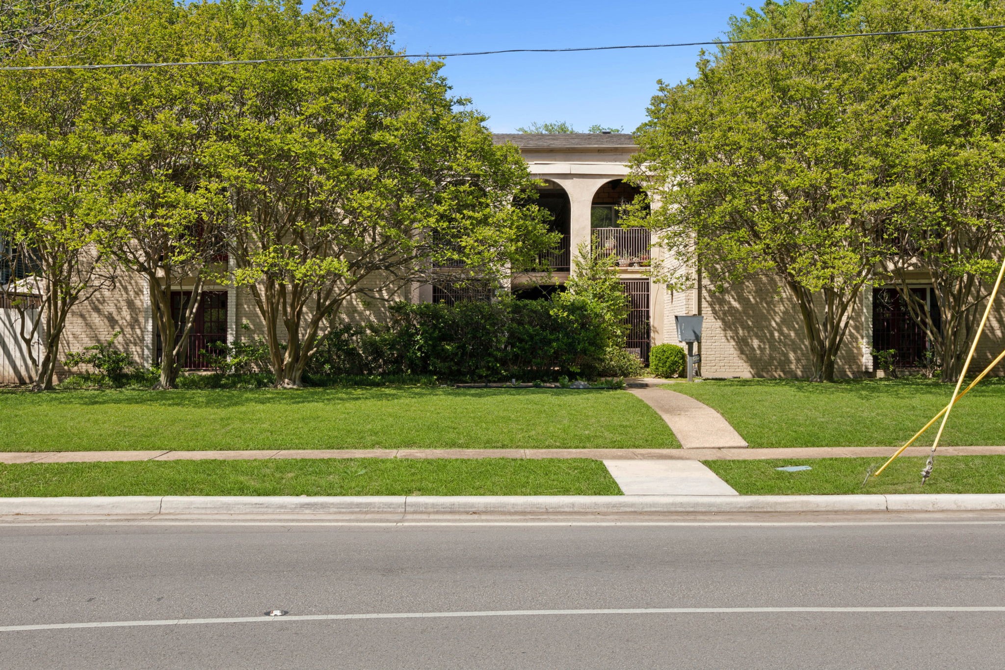 4023 Wycliff Avenue 104