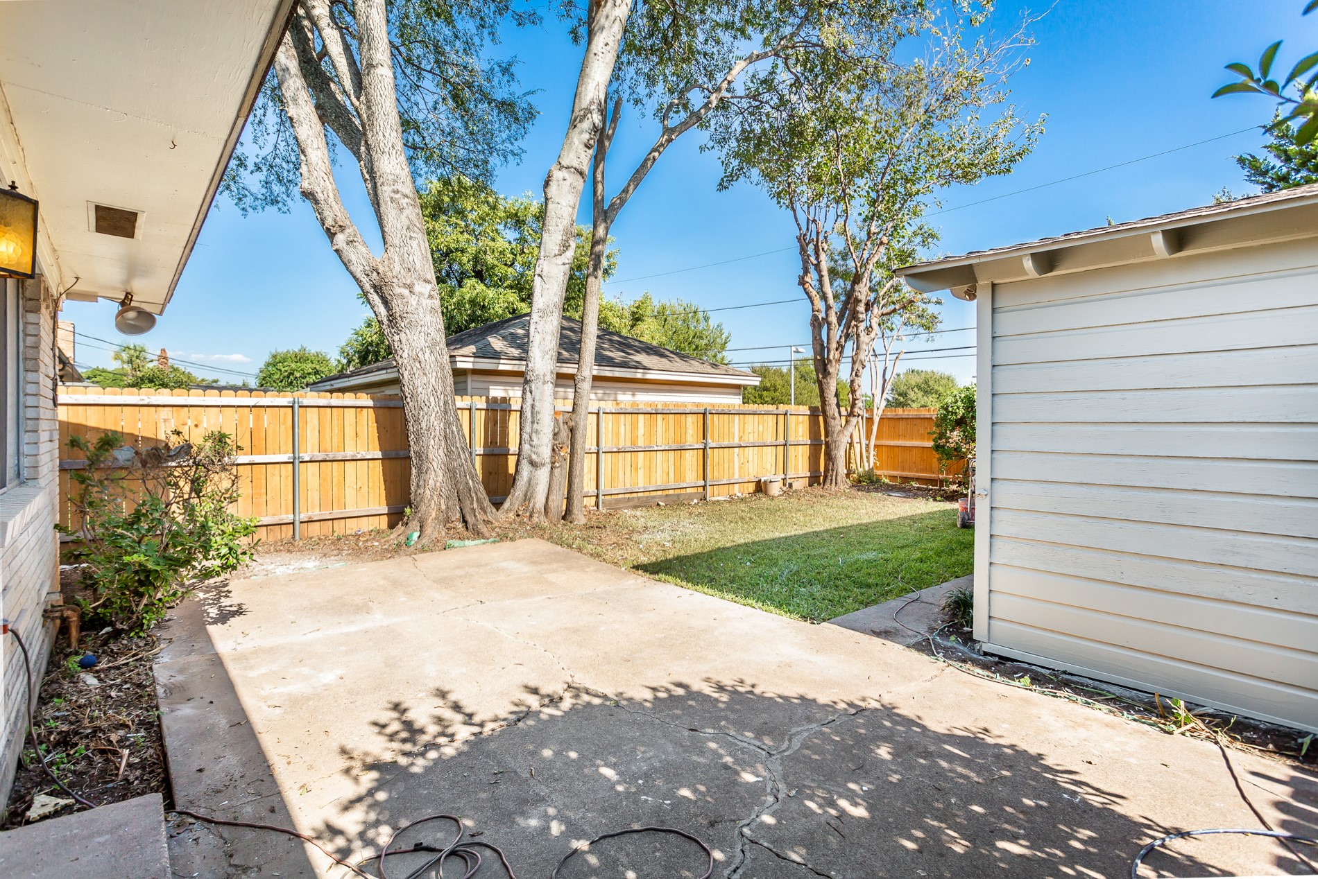 7440 Walling Lane
