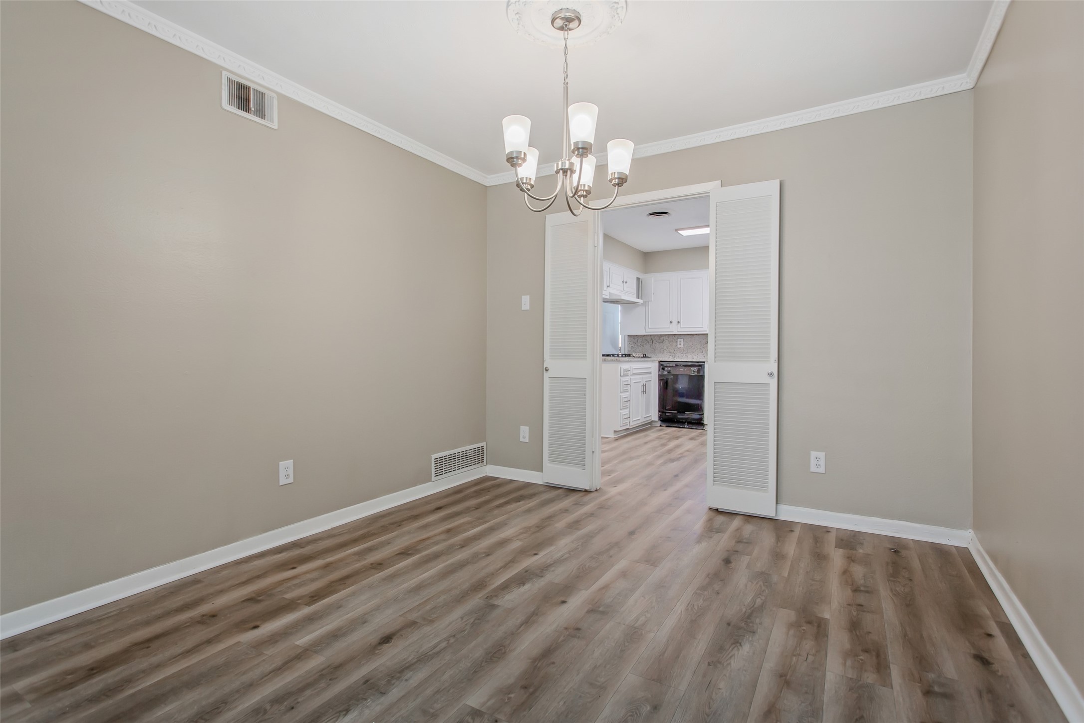 7440 Walling Lane
