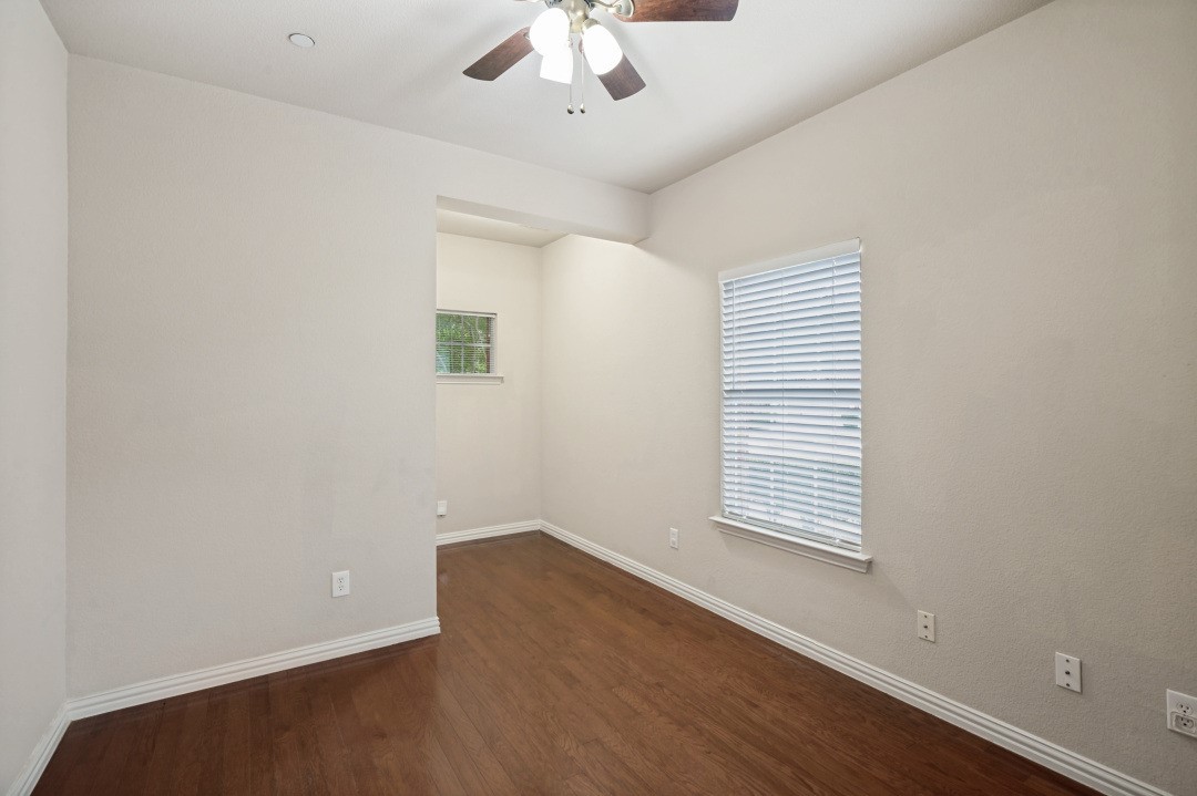 8748 San Bernard Street