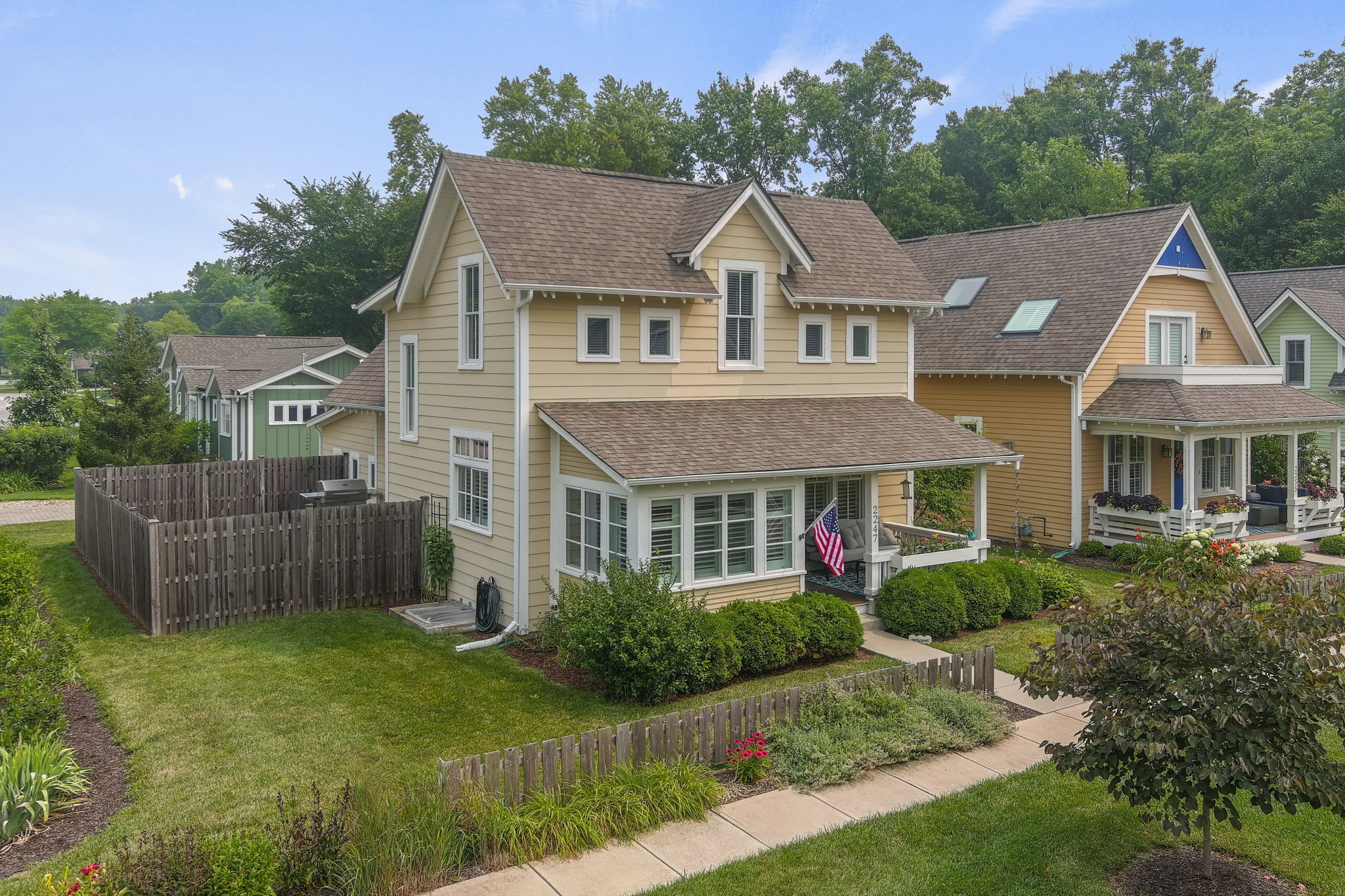 2247 Moon Shadow Lane