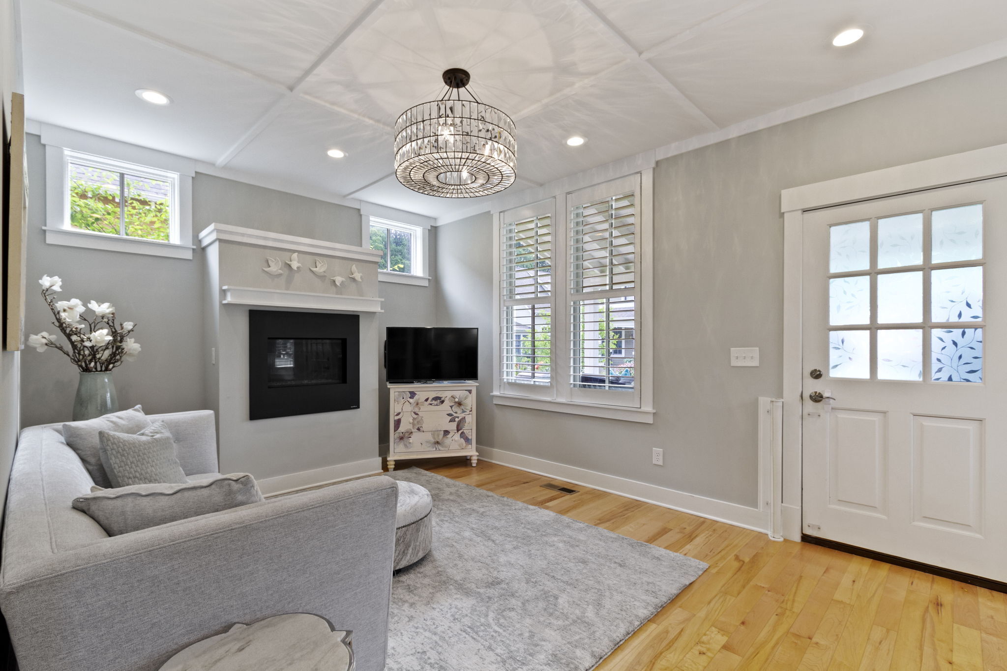 2247 Moon Shadow Lane