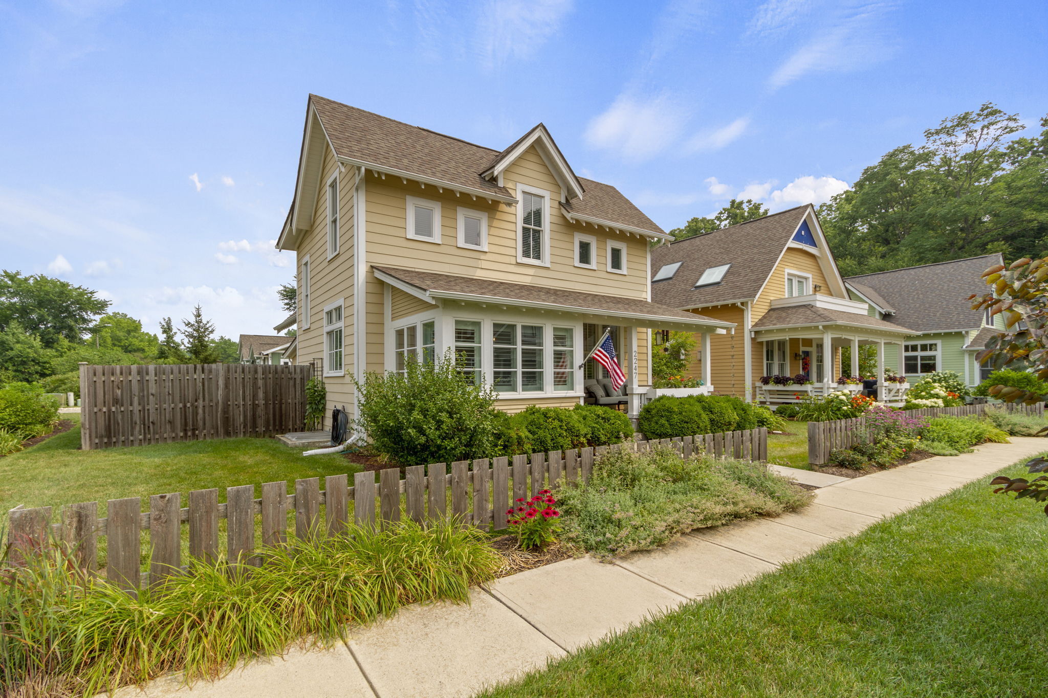 2247 Moon Shadow Lane