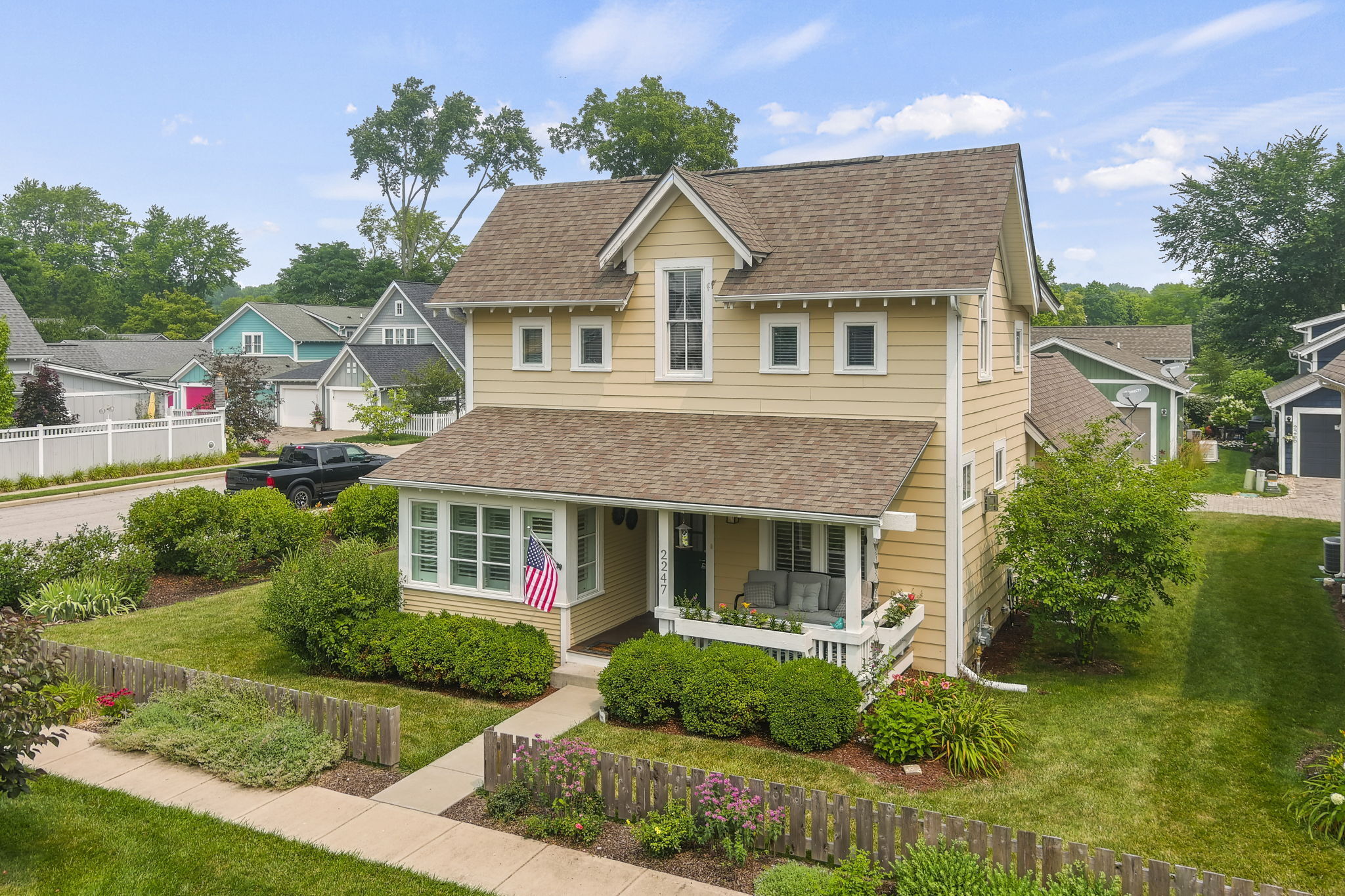 2247 Moon Shadow Lane