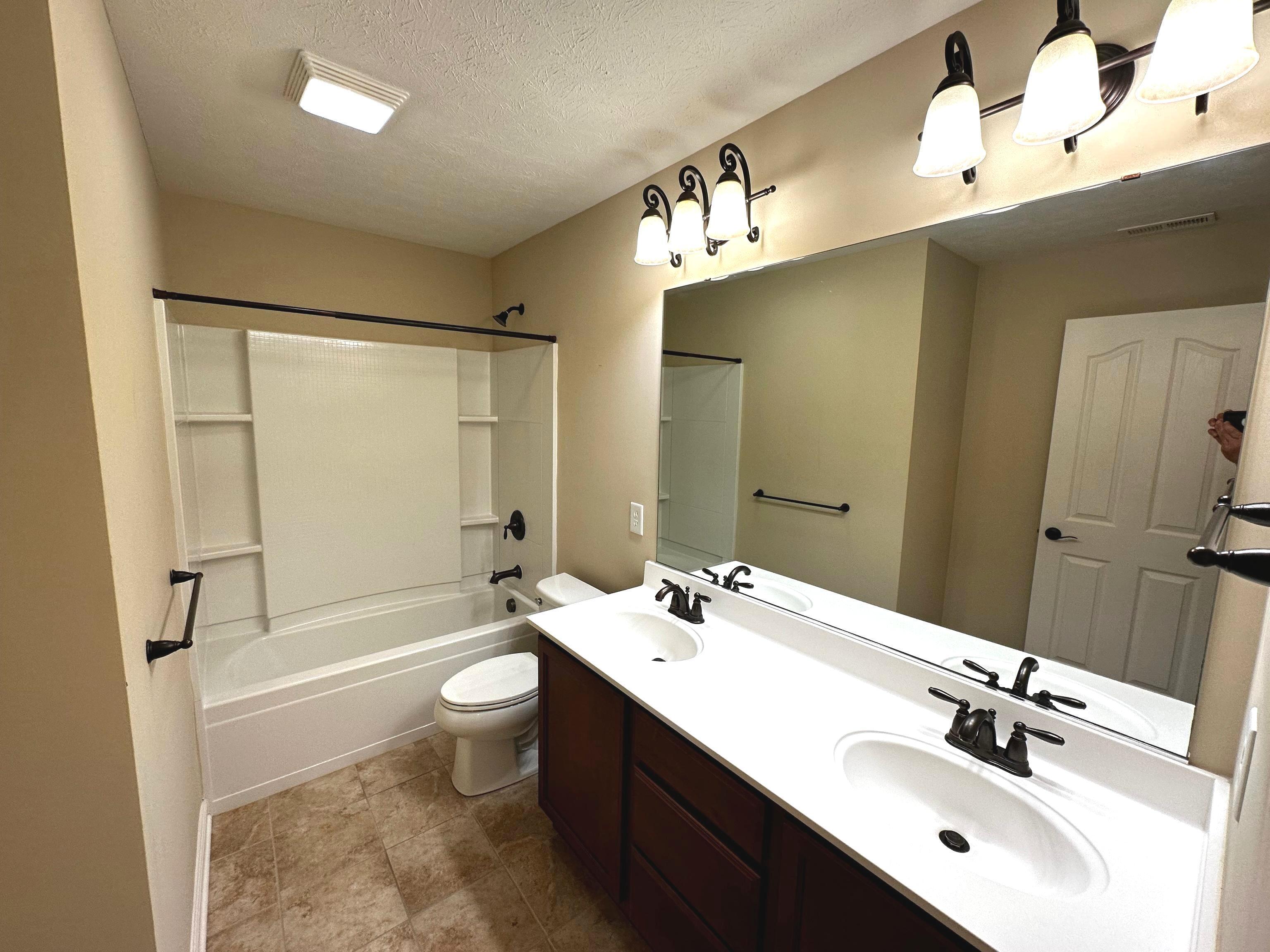 932 Silverheels Drive