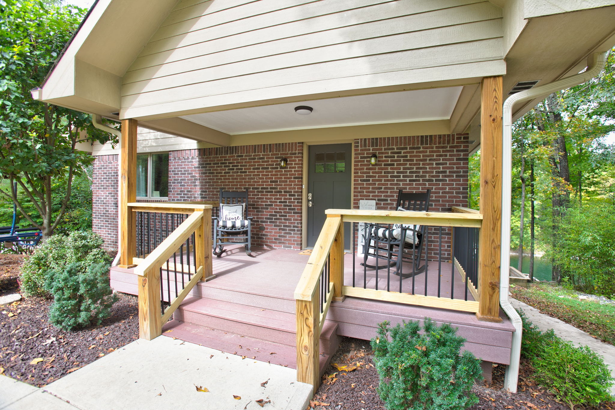 7106 Muskrat Drive