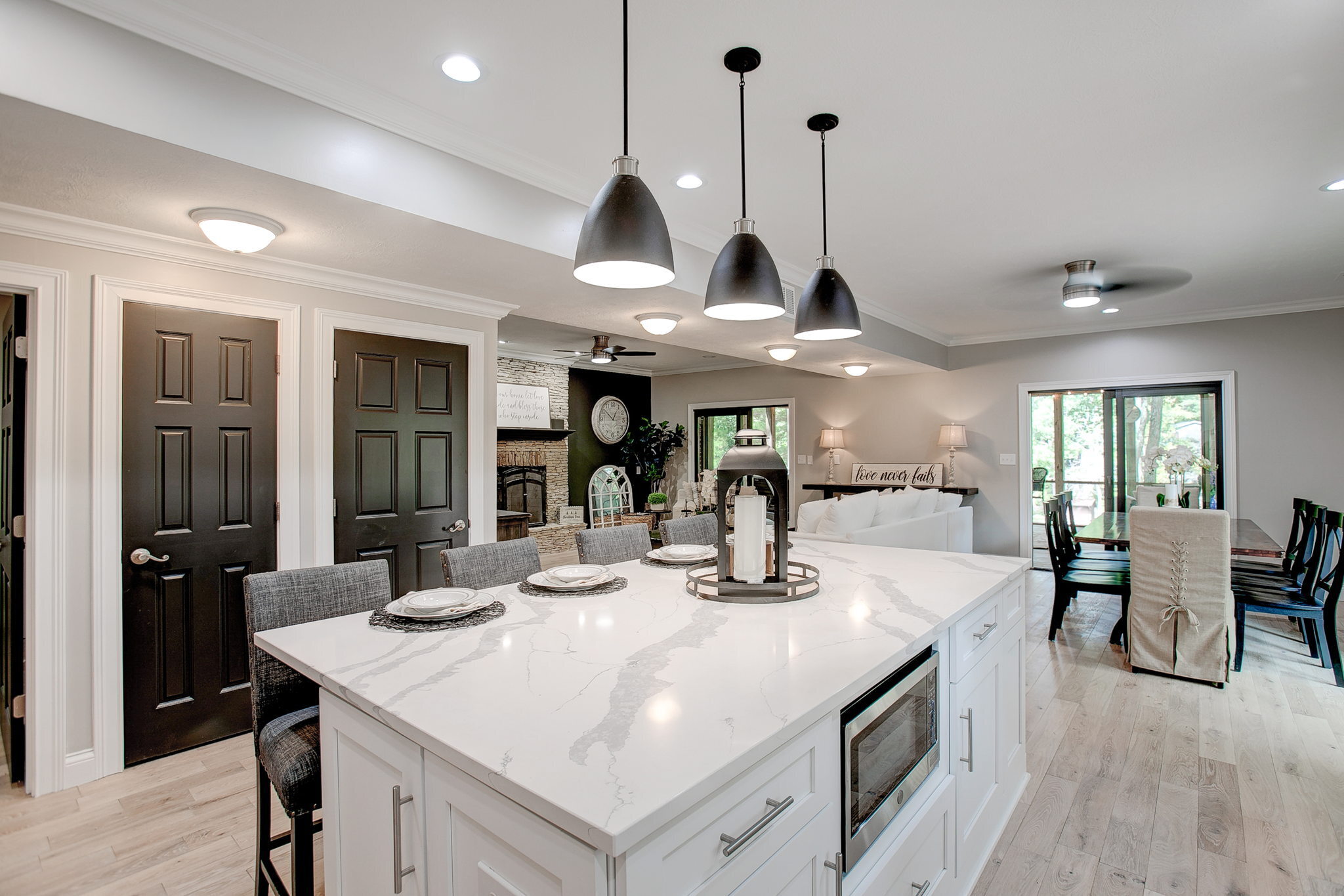 7106 Muskrat Drive