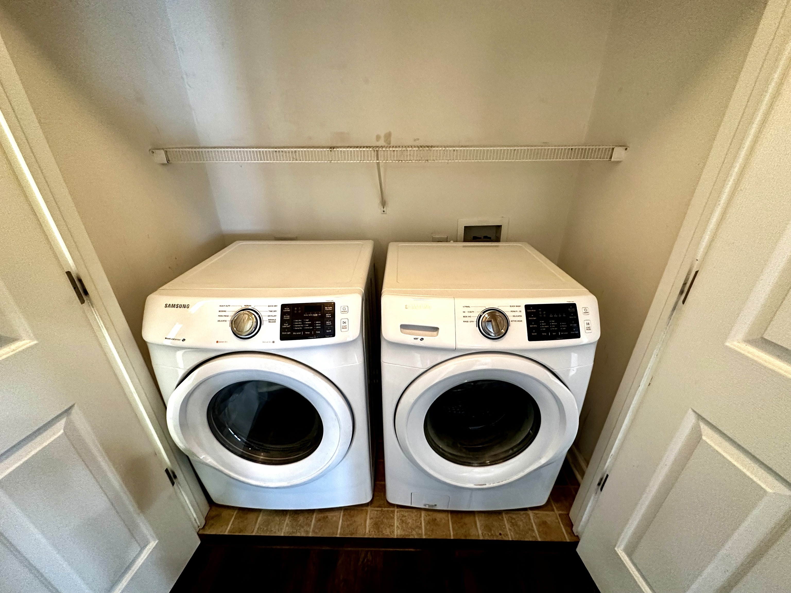 1615 N College Avenue Unit: 2