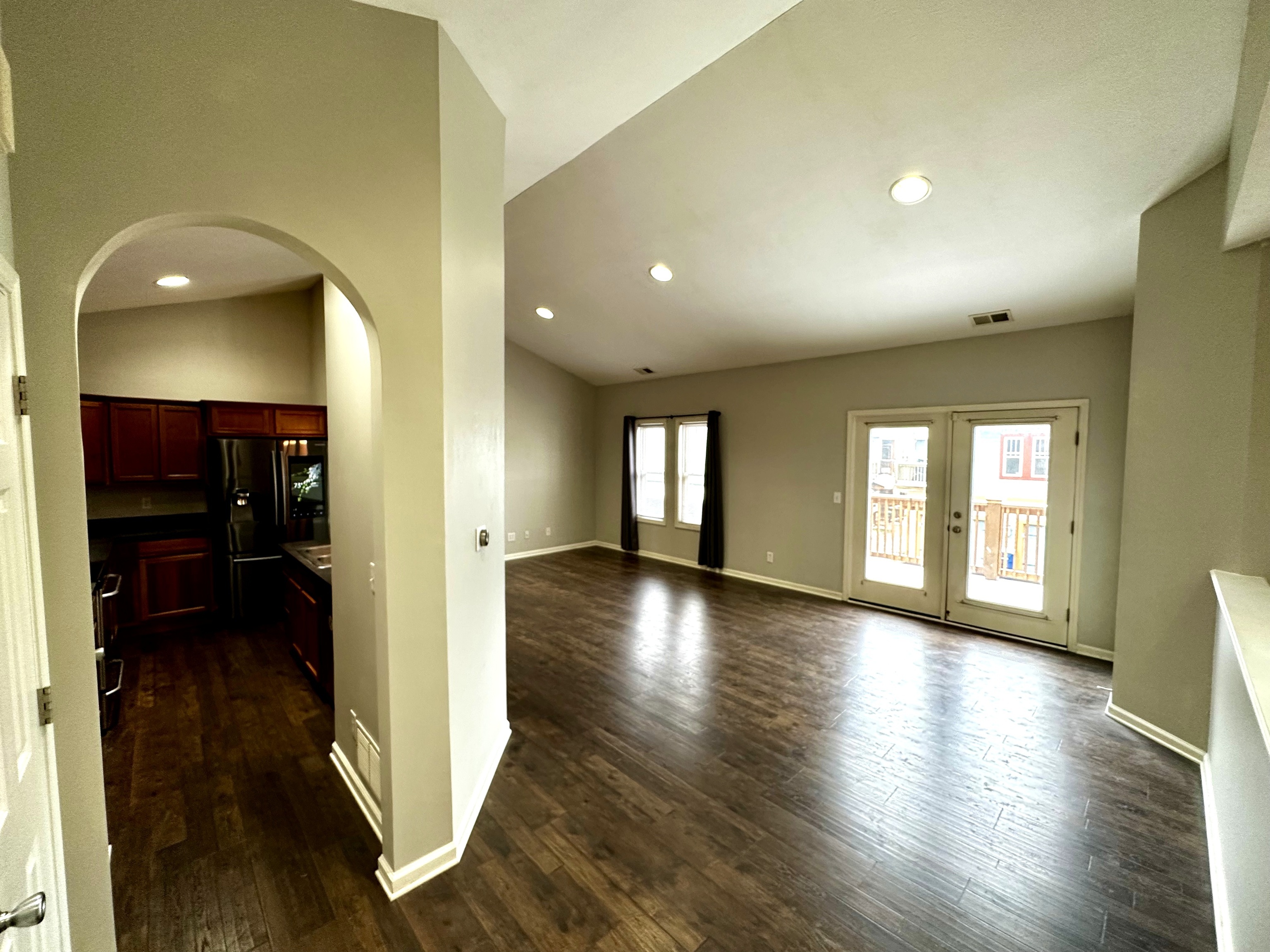 1615 N College Avenue Unit: 2