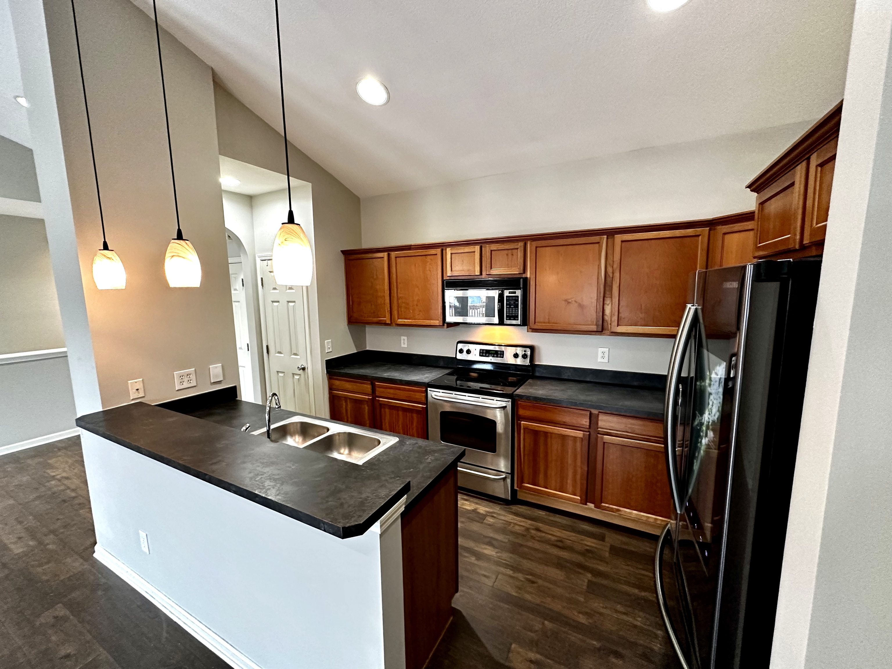 1615 N College Avenue Unit: 2