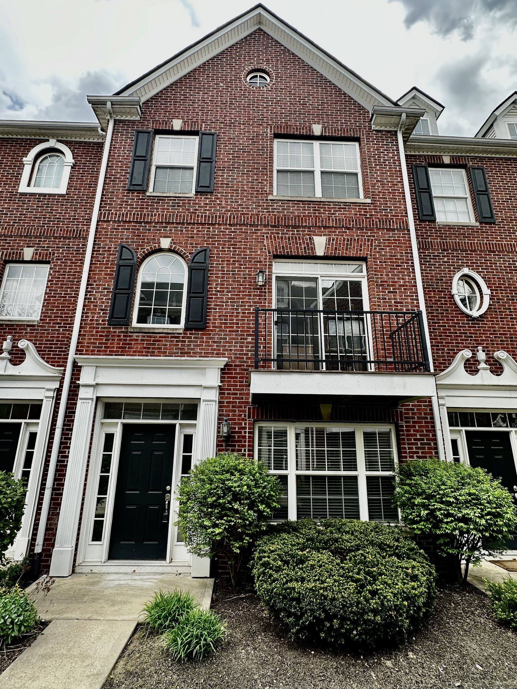 11921 Riley Drive Unit: 2