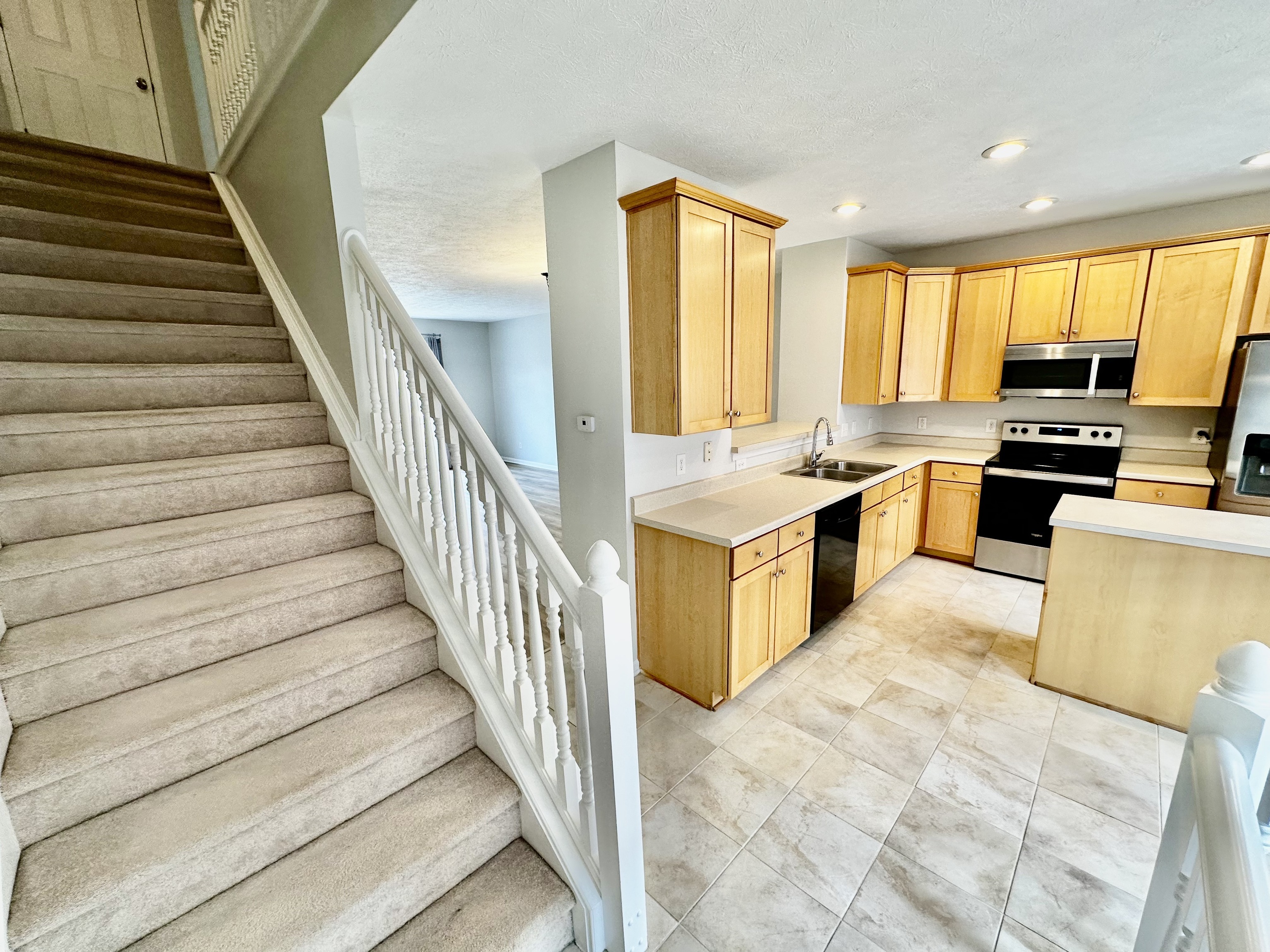 11921 Riley Drive Unit: 2