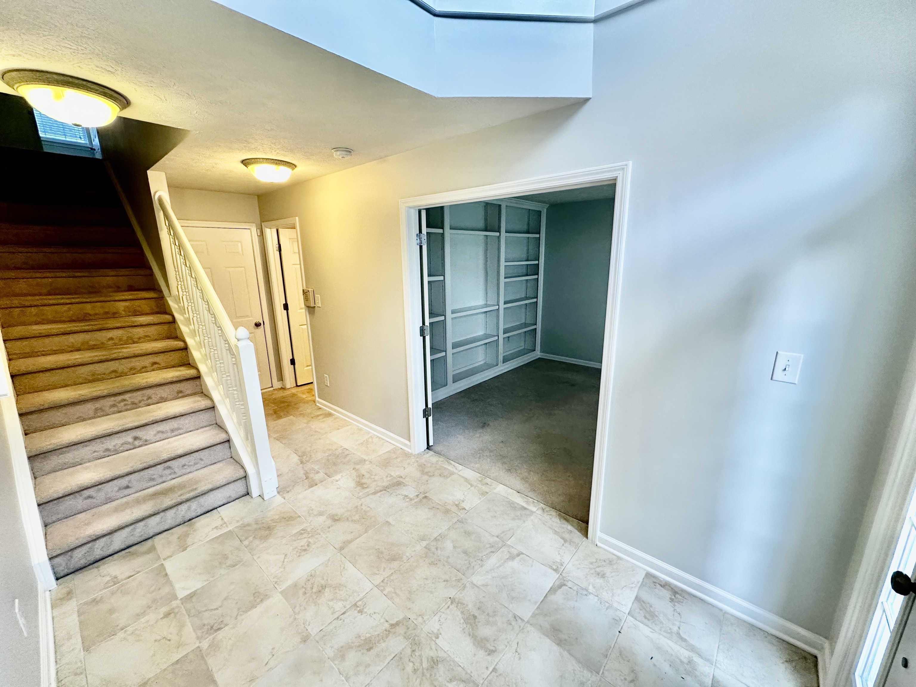 11921 Riley Drive Unit: 2