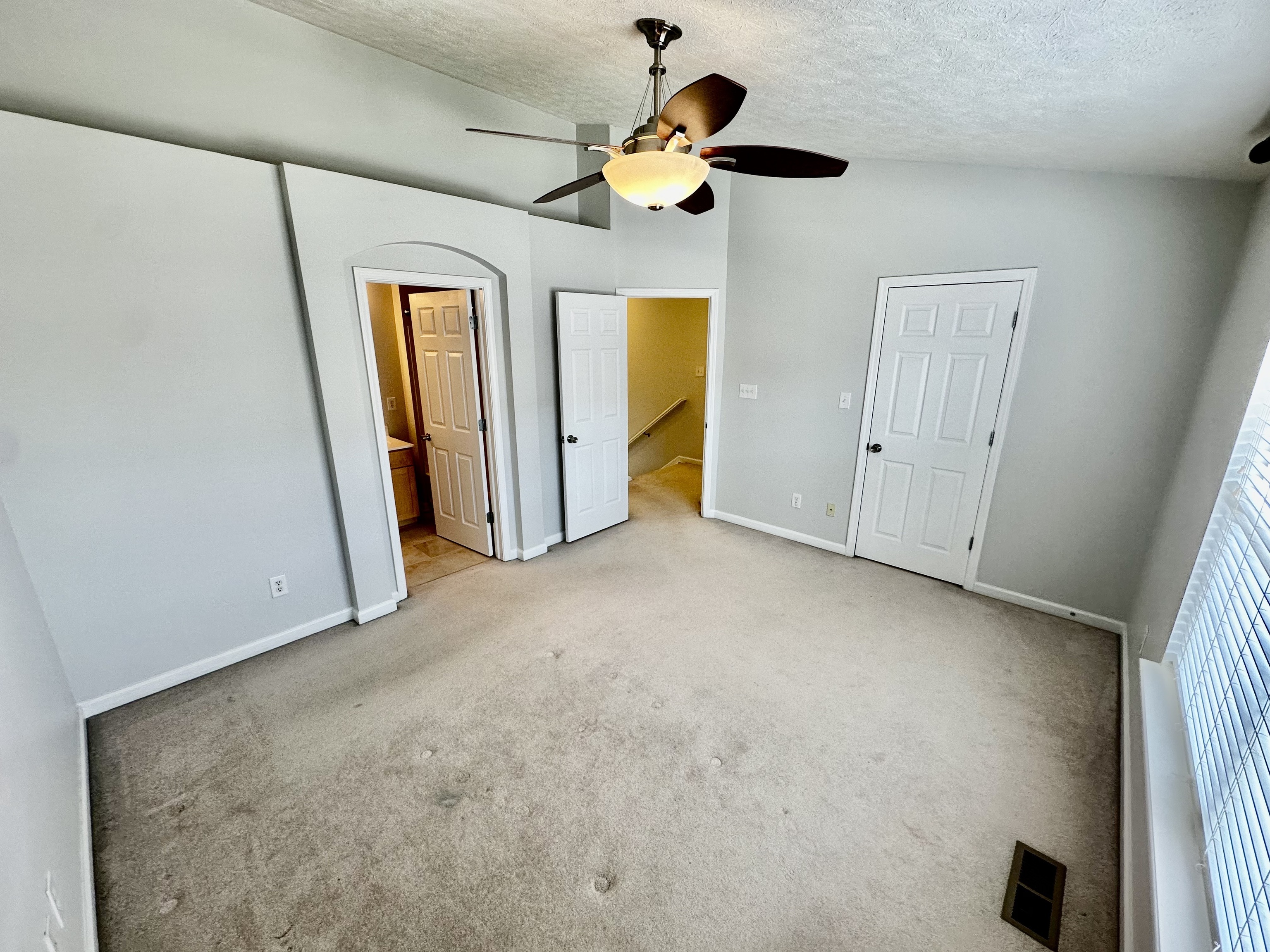 11921 Riley Drive Unit: 2