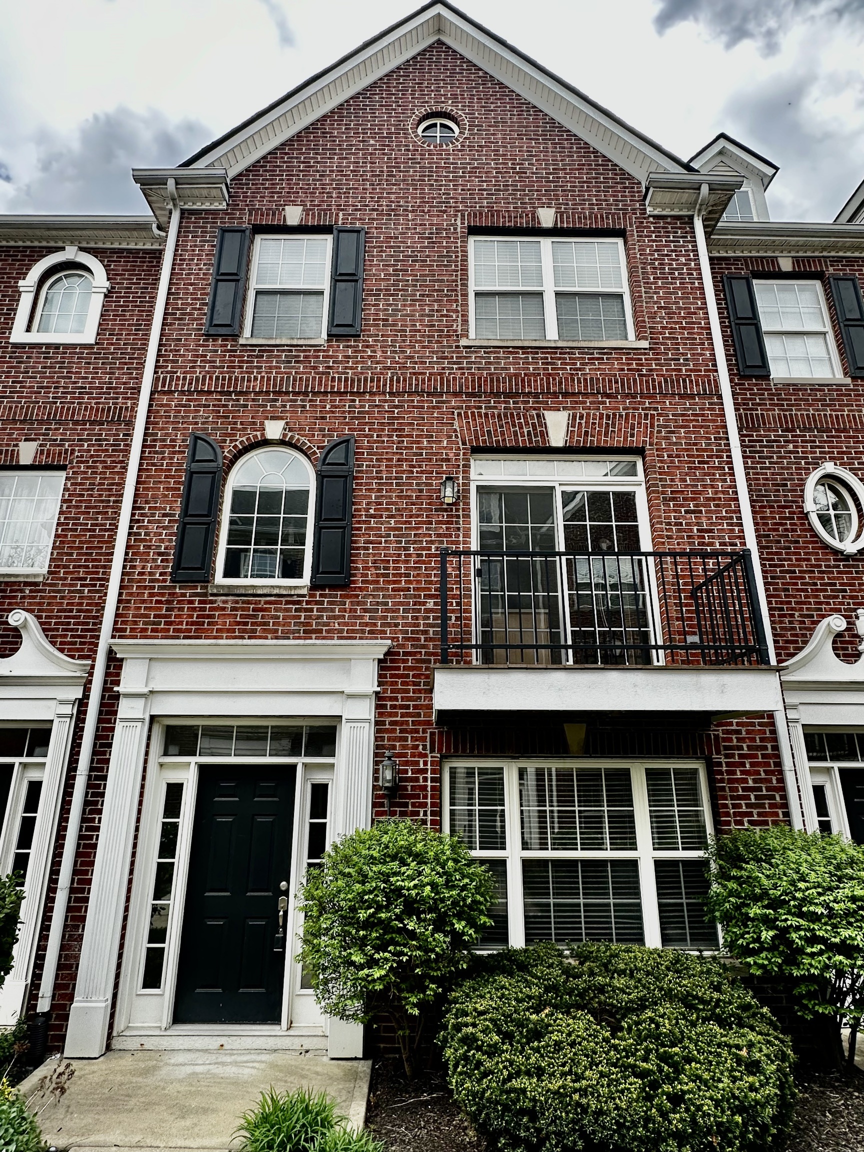 11921 Riley Drive Unit: 2