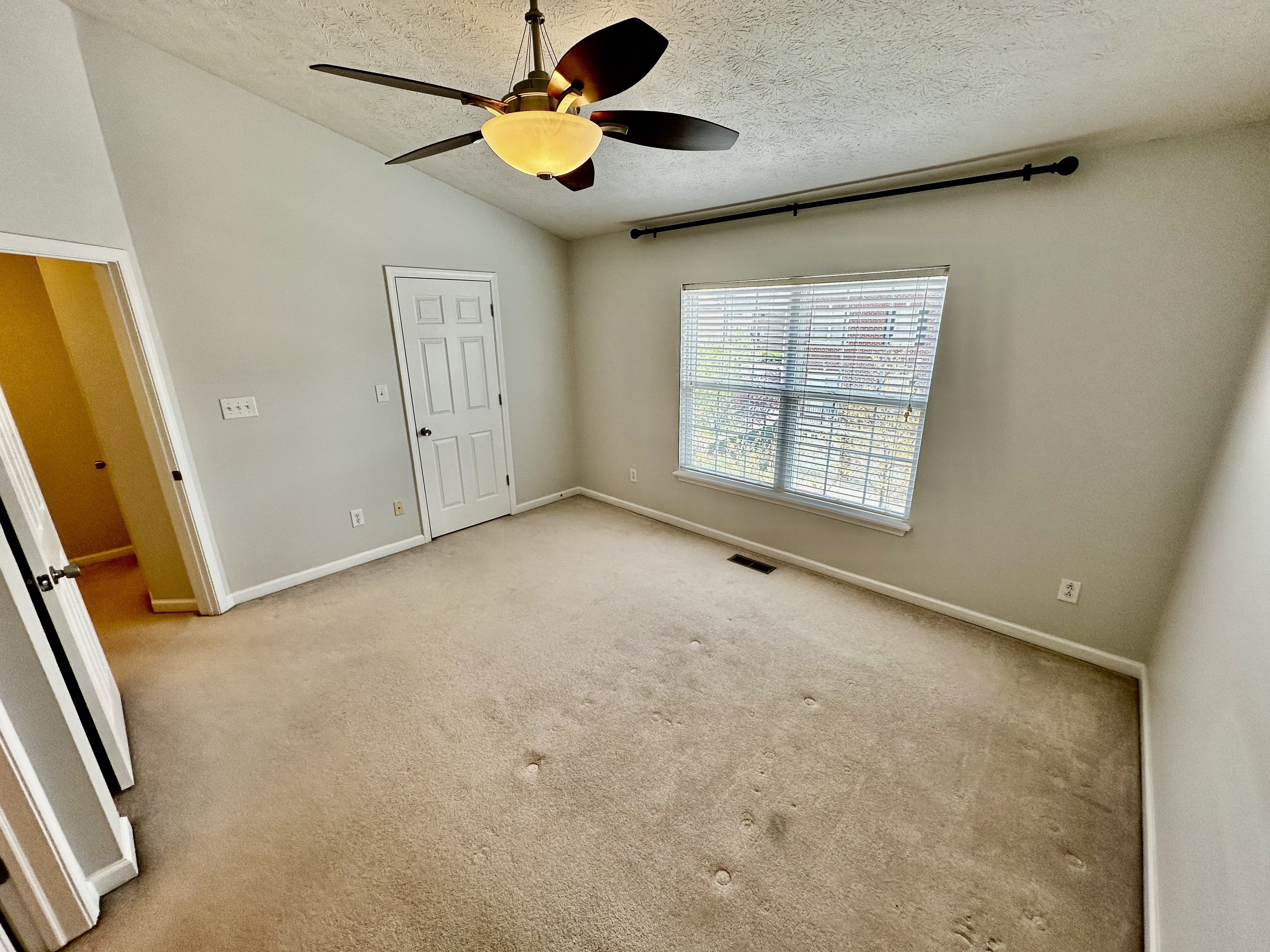 11921 Riley Drive Unit: 2