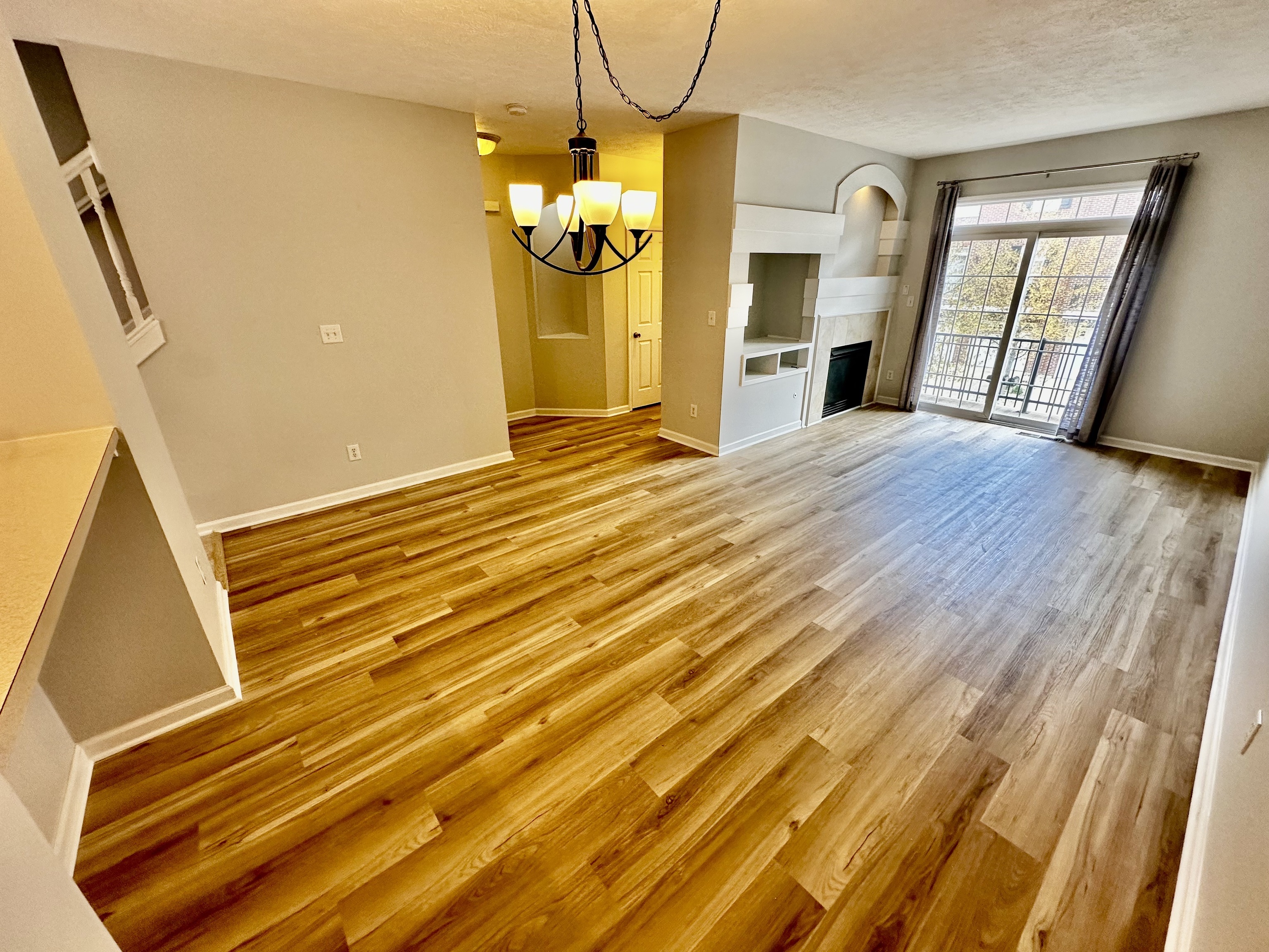 11921 Riley Drive Unit: 2